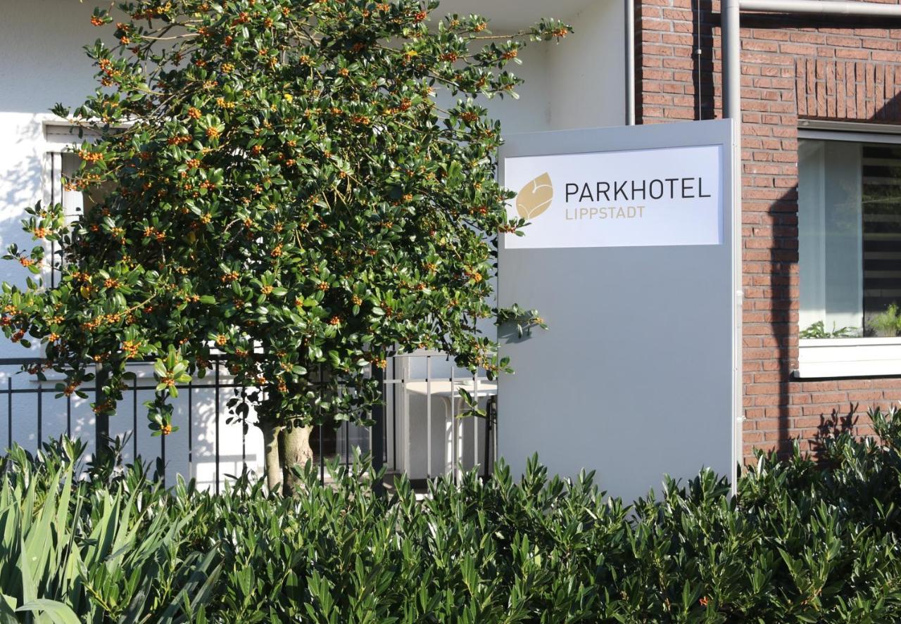 Parkhotel ลิพพ์ชตัดท์ ภายนอก รูปภาพ