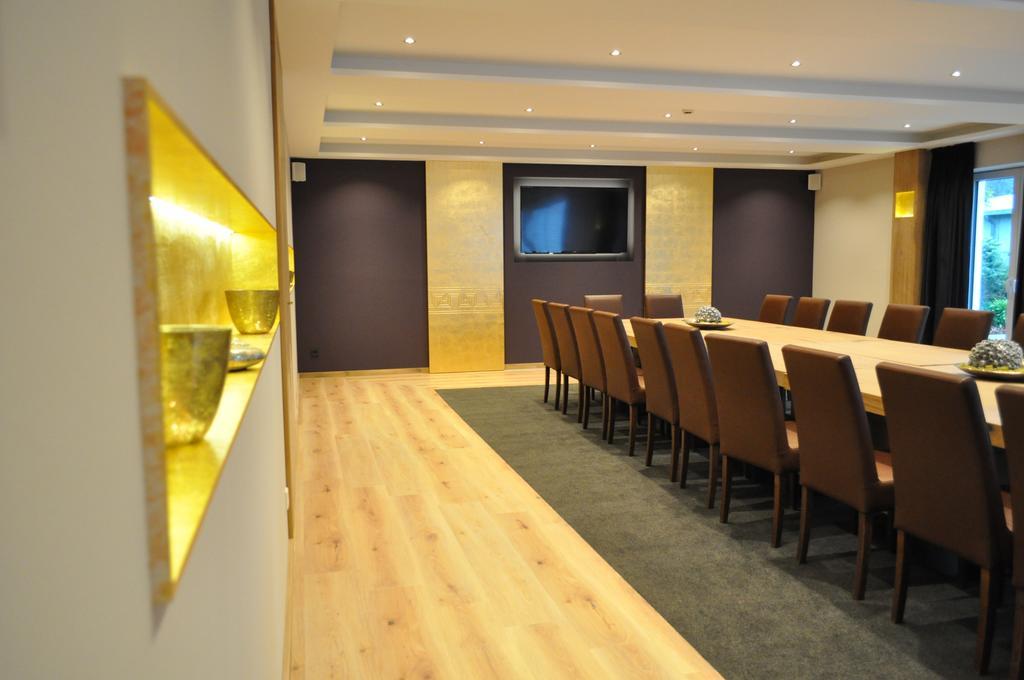 Parkhotel ลิพพ์ชตัดท์ ภายนอก รูปภาพ